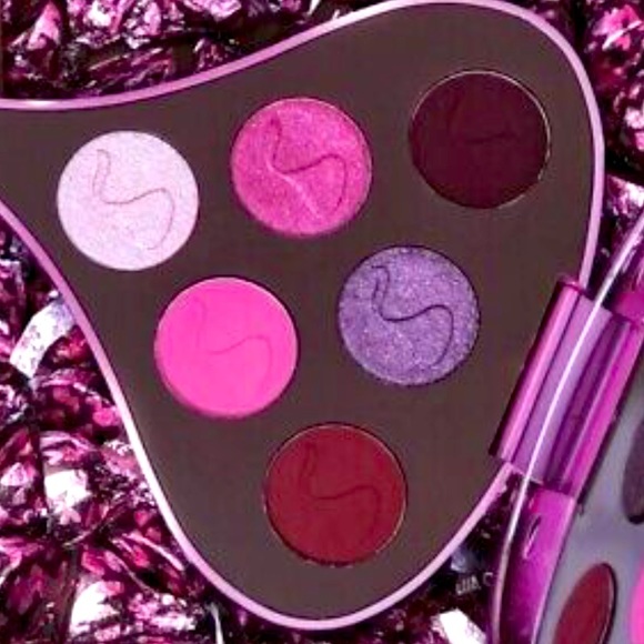Glamlite Makeup Glamlite X Hersheys Kisses Lava Cake Eye Shadow Palette Pink Tones Poshmark